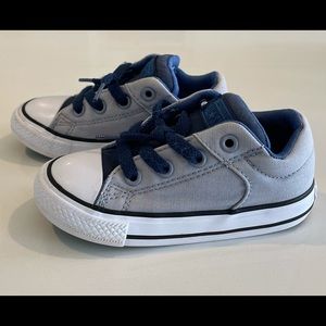 👶🏼 Converse size 7